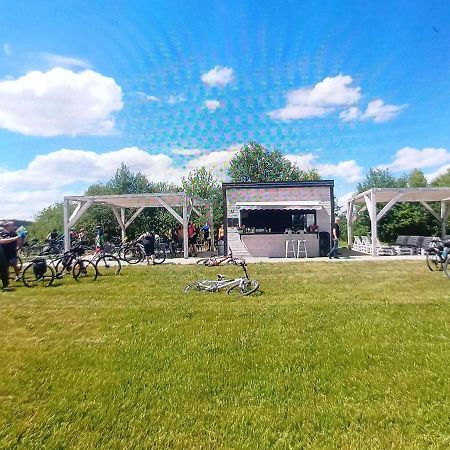 Vila Strefa Kampinos Brochów Exteriér fotografie