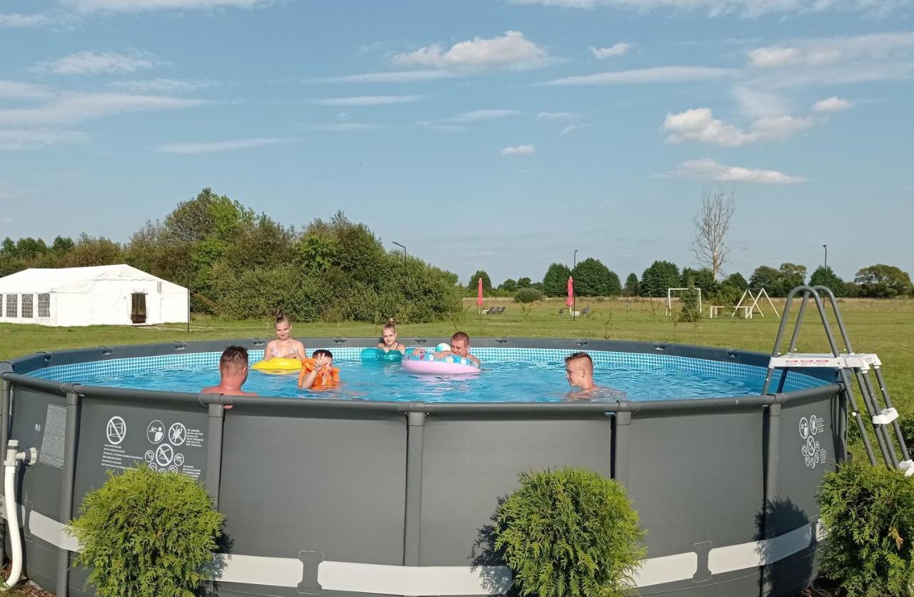 Vila Strefa Kampinos Brochów Exteriér fotografie